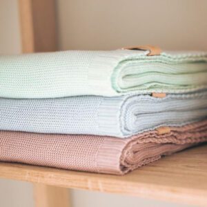 Bambuslõngast kootud beebitekk “French”