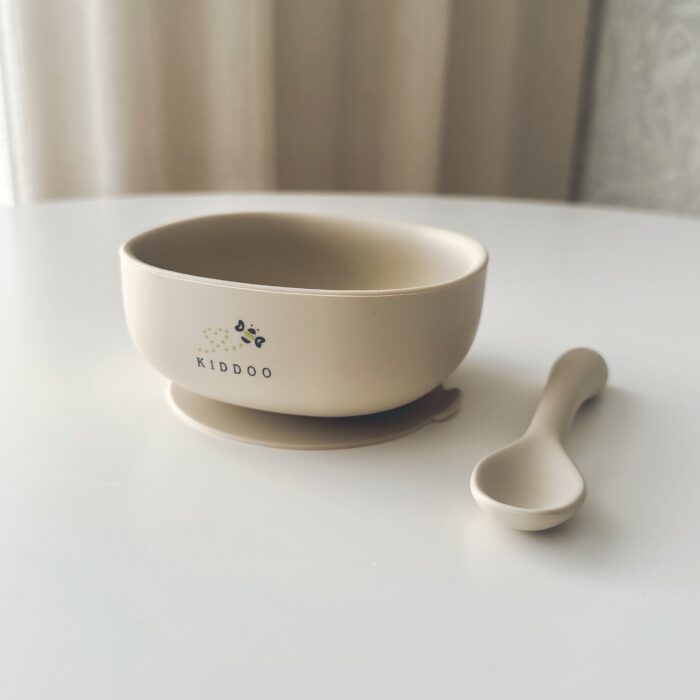 Bowl and spoon Beige