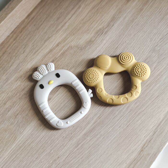 Teether set Beige chick